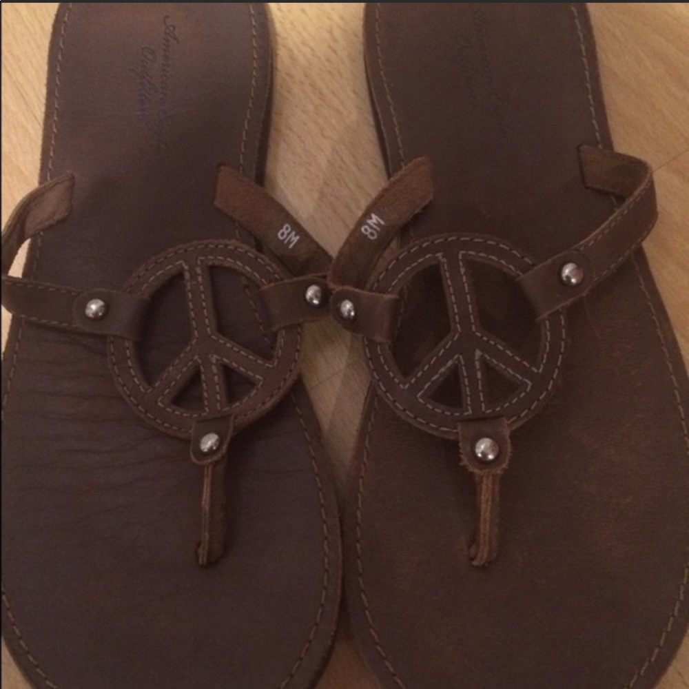 ISO!! If anyone has these sandals, NWT or used in good condition! Sz 7.5/8
